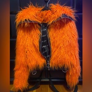 Dolls kill- current mood XL orange faux fur jacket with straps